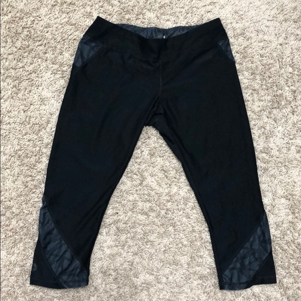 Women’s workout leggings